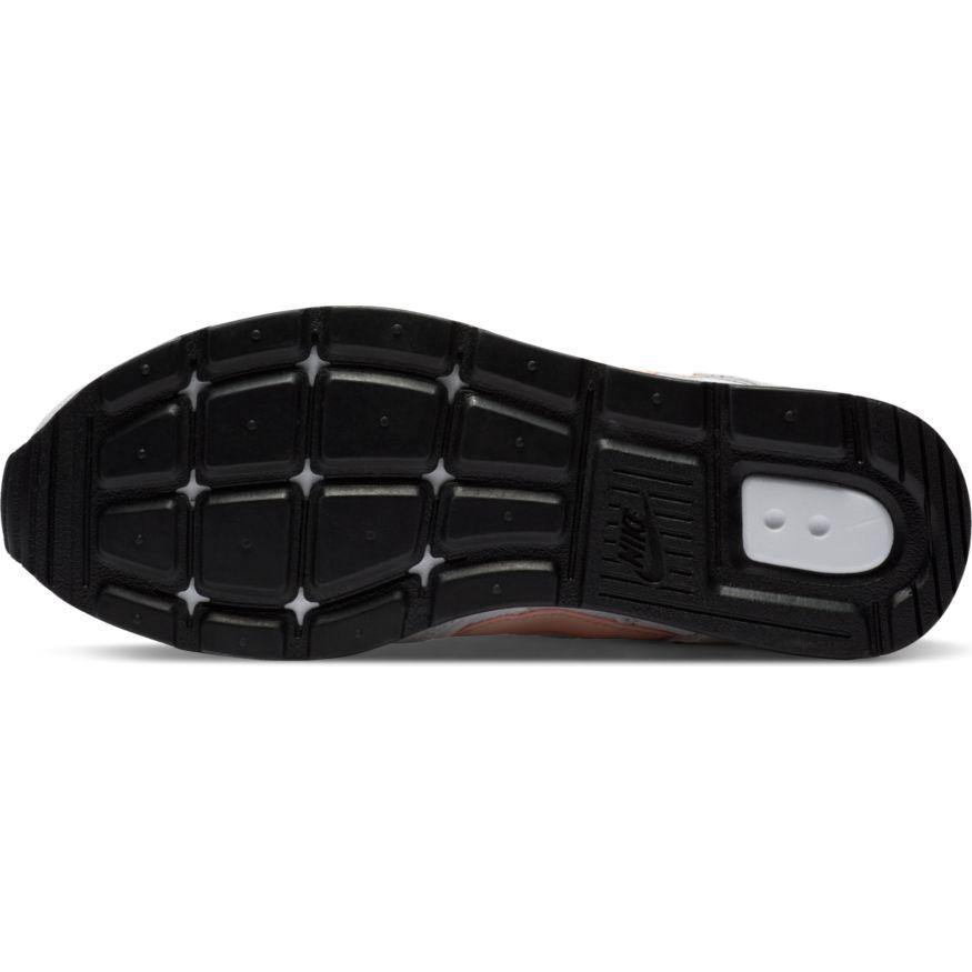 N-Z116 (Wmns nike venture runner white/washed coral/black) 92096138 - Otahuhu Shoes