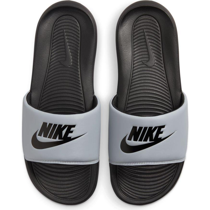 N-C123 (Nike victori one slide wolf grey/black) 72192558 - Otahuhu Shoes