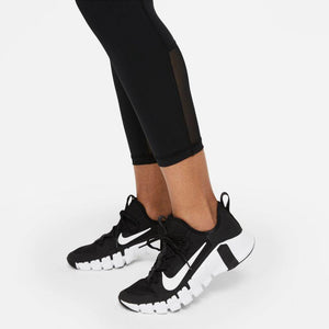 NA-B30 (W Nike pro 365 tight crop black/white) 32193069 - Otahuhu Shoes