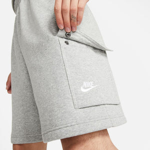 NA-W41 (Nike sportswear club cargo shorts dark heather grey/white) 22394092 NIKE