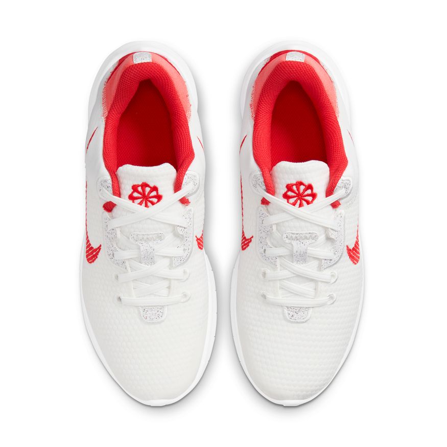 N-Q130 (Women flex experience run 11 summit white/university red)  82296138 NIKE