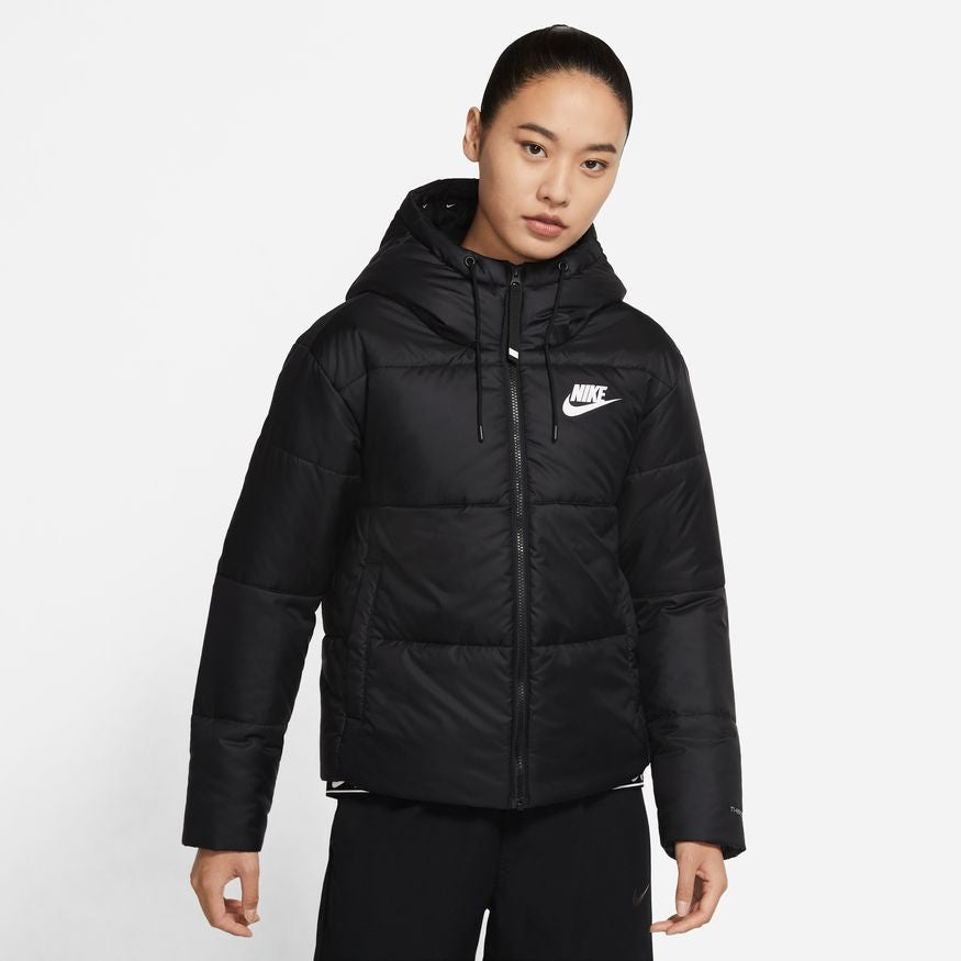 NA-T38 (Womens nike sportswear therma fit repel classic tape jacket black/white)  82298951 NIKE