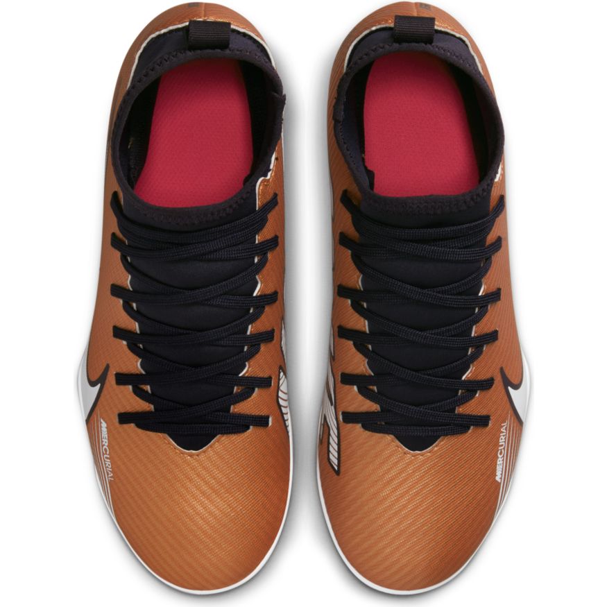 N-U132 (Nike jr superfly 9 club fg/mg metallic copper) 112294604 NIKE