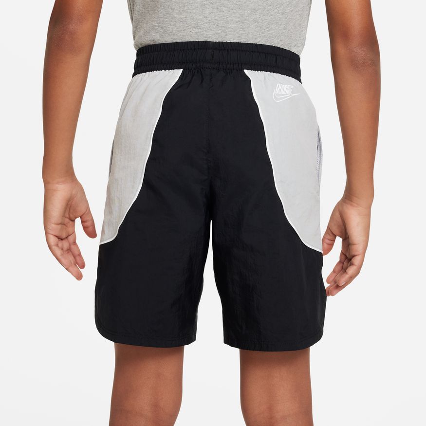 NA-Q41 (Nike Sportswear Amplify Big Kids' (Boys') Woven Shorts BLACK/LT SMOKE GREY) 12393069 NIKE