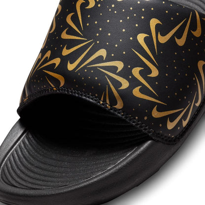 N-G132 (Nike womens victori one slide print black/gold) 102292813 NIKE