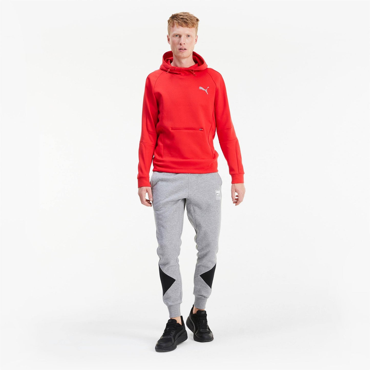 PA-B3 (Evostripe hoodie high risk red) 952095000 - Otahuhu Shoes