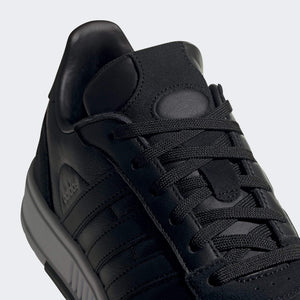 A-Q58 (Courtmaster black/gresix) 102096650 - Otahuhu Shoes