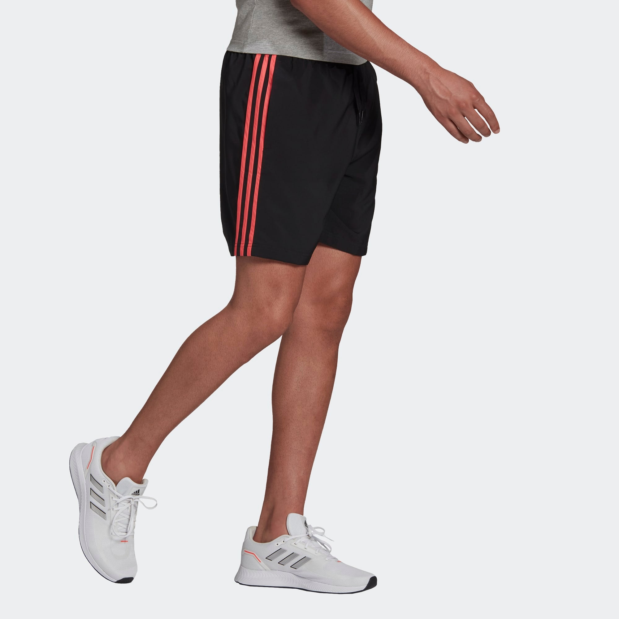 AA-H13 (Adidas aeroready essentials chelsea 3-stripe shorts black/semtur) 122192560 ADIDAS