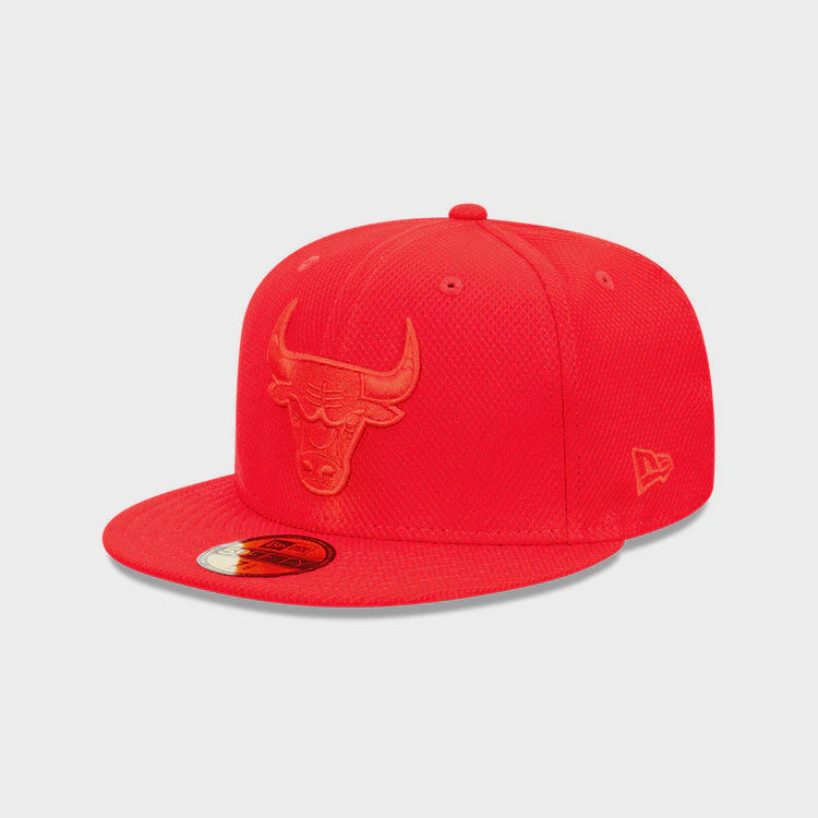 NEC-X33 ( 5950 Chicago bulls Q122 de red tnl fitted hats) 12294000 NEW ERA