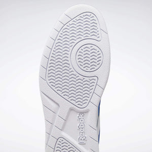 R-N11 (Reebok royal VV4500 white/vector blue/vector red) 82096140 - Otahuhu Shoes