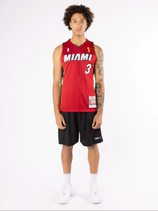 MNA-O17 (Swingman jersey heat wade 05-06 road scarlet) 1221917826 MITCHELL AND NESS