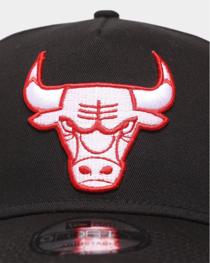 NEC-Y32 (940AF Chicago bulls Q421 black scarlet osfm) 12292450 NEW ERA