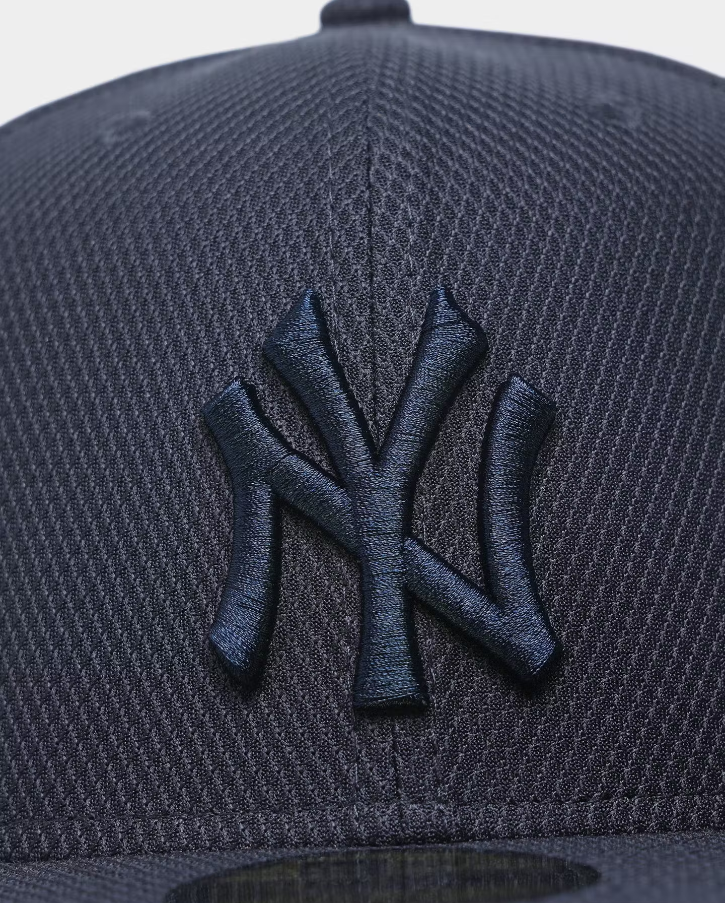 NEC-V33 (5950 New york yankees Q122 de navy tnl fitted hats) 12294000 NEW ERA