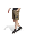 AA-B22 (Adidas icon badge of sport shorts olive strata) 92393370