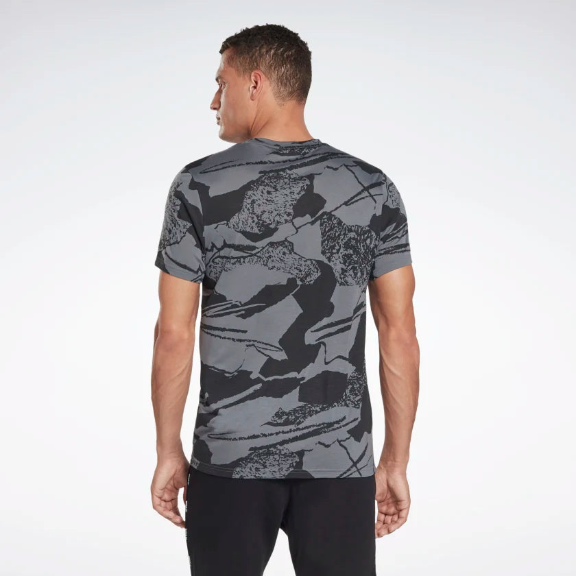 RA-G1 (Reebok workout all over print short sleeve tee black) 32293070 REEBOK