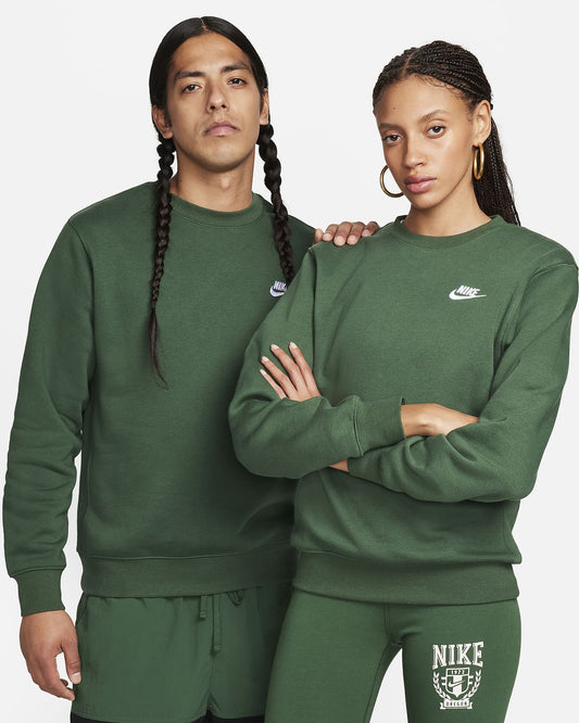 NA-F44 (Nike sportswear club crew green fir/white) 122394092